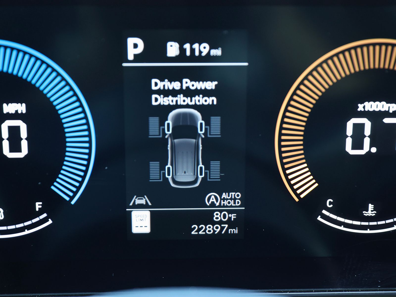 2026 Hyundai Tucson SEL - Photo 40