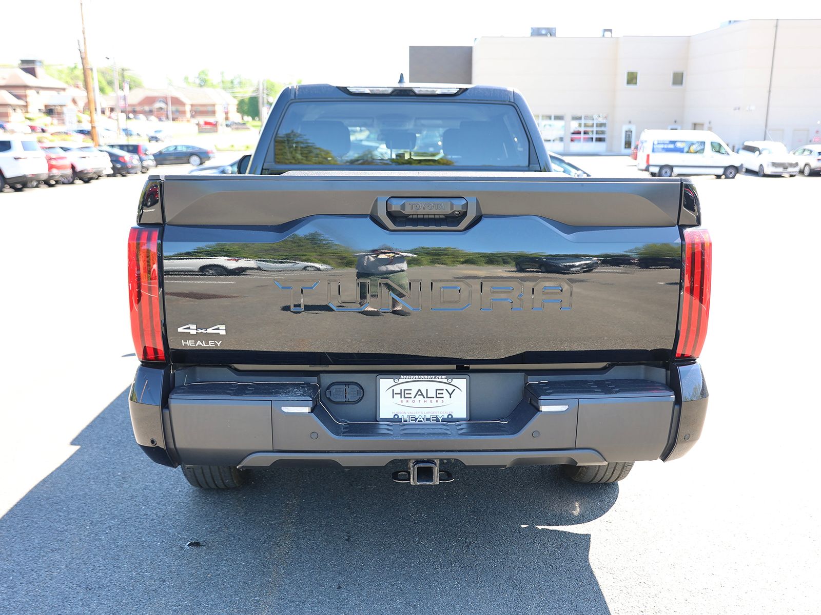 2022 Toyota Tundra SR5 - Photo 6