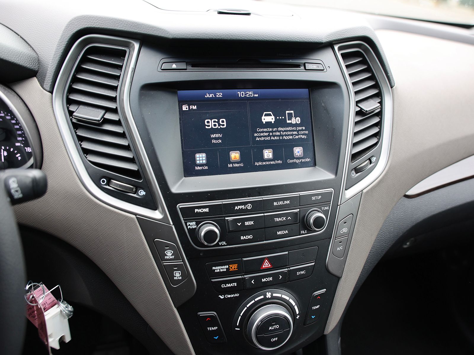 2017 Hyundai Santa Fe Sport - Photo 22