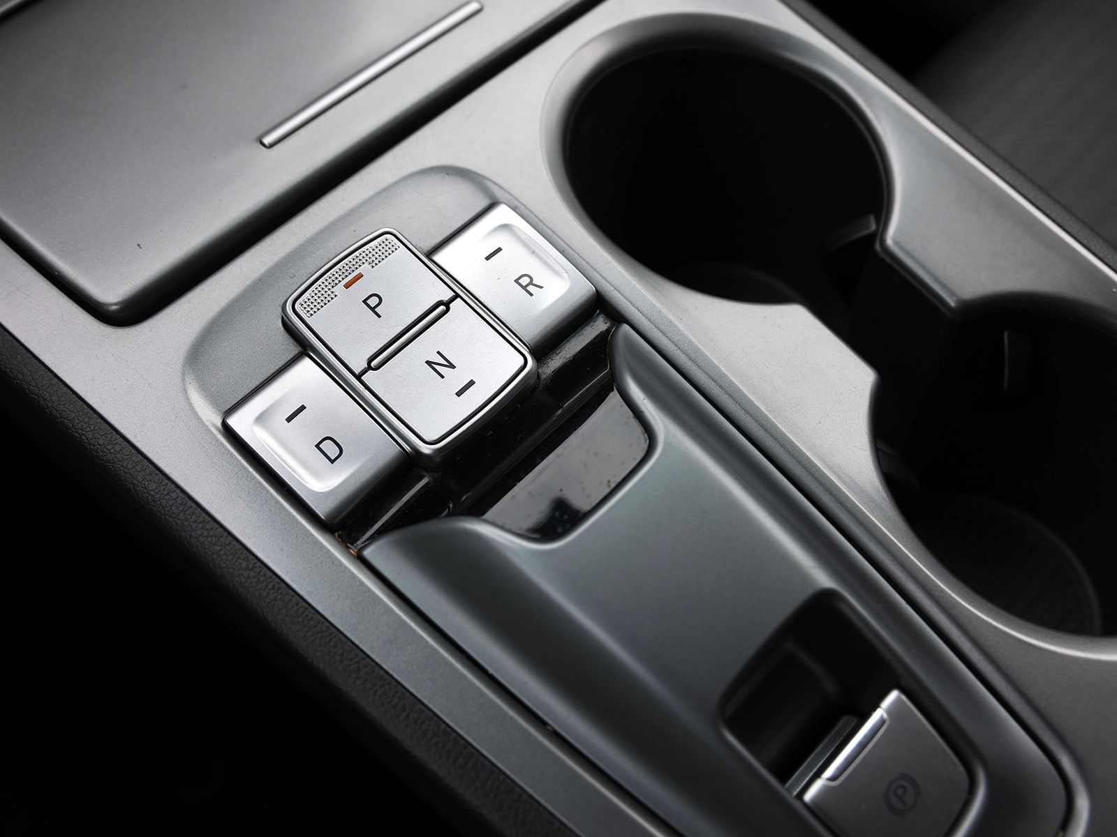 2021 Hyundai Kona EV Limited - Photo 30