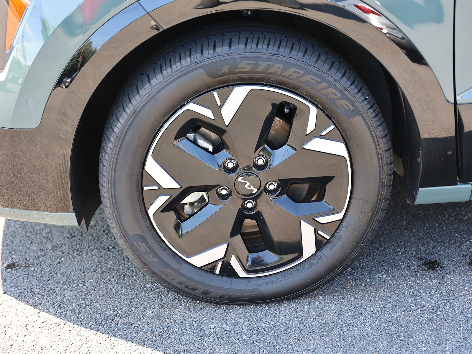 2024 Kia Niro Wave - Photo 10