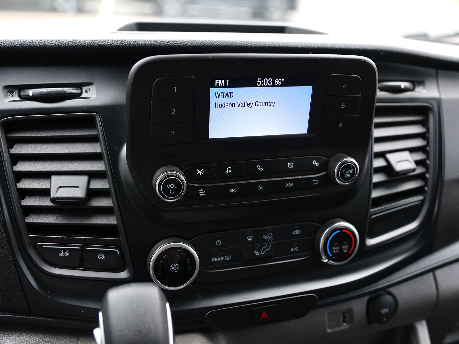 2024 Ford Transit Van Base - Photo 23