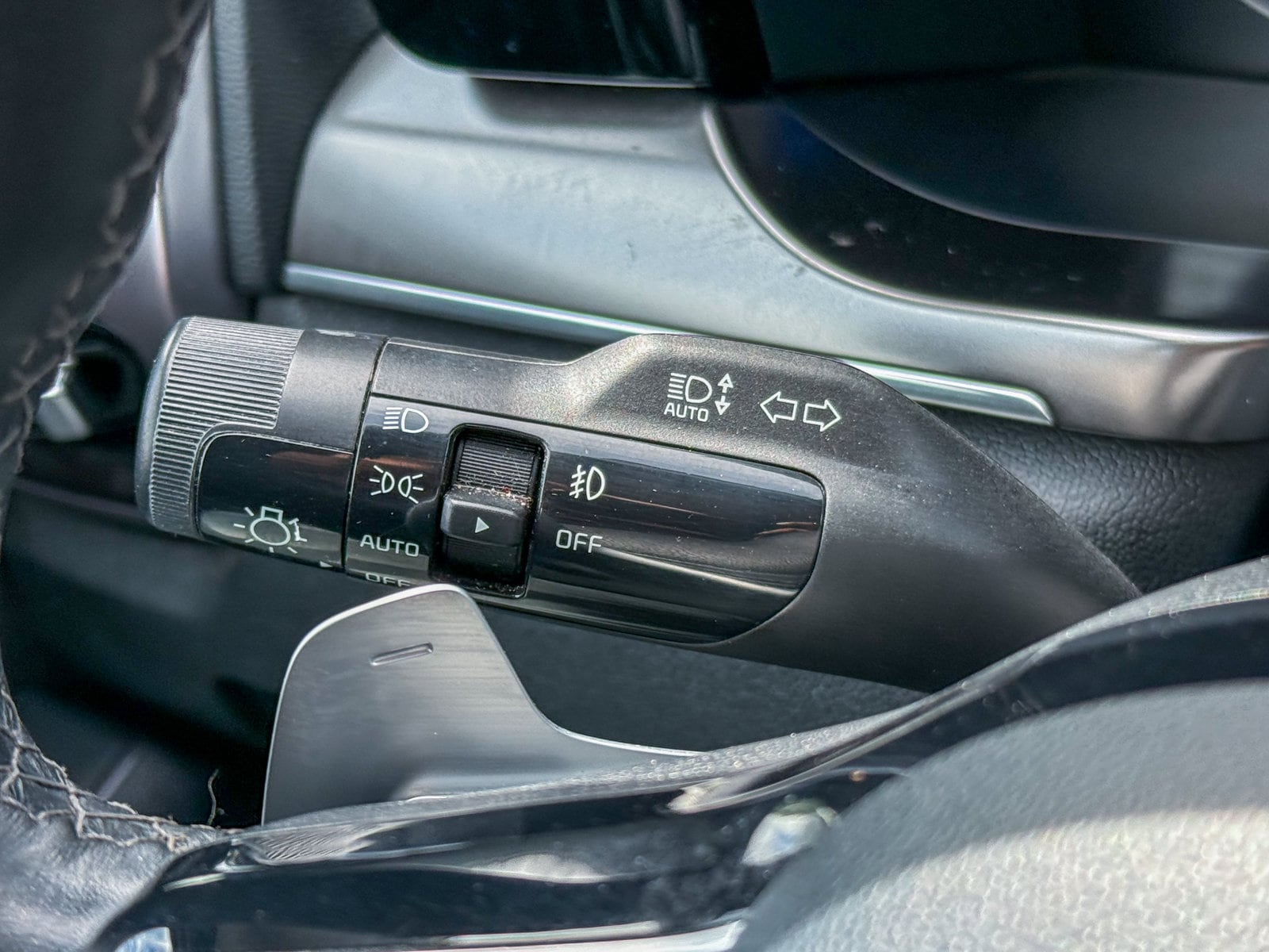 2023 Kia Sorento EX Hybrid - Photo 30