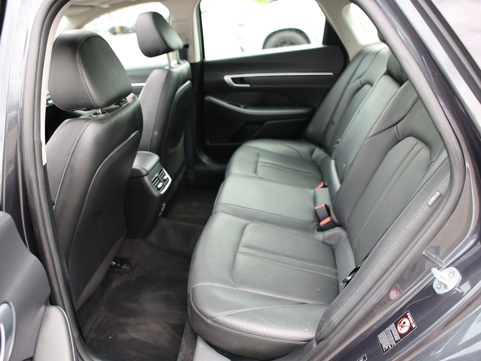 2020 Hyundai Sonata Limited - Photo 18
