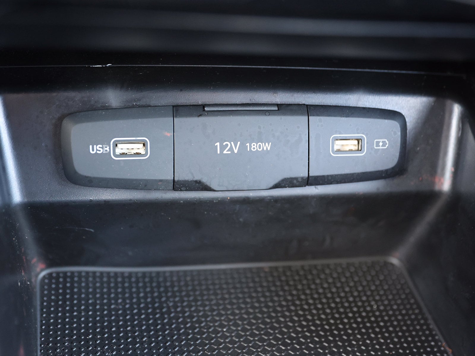 2024 Hyundai Tucson SE - Photo 25