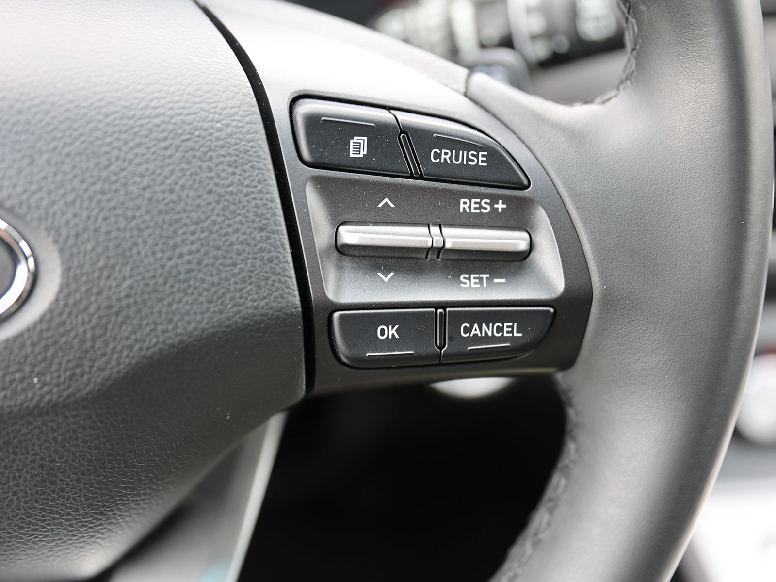 2021 Hyundai Kona EV Limited - Photo 37