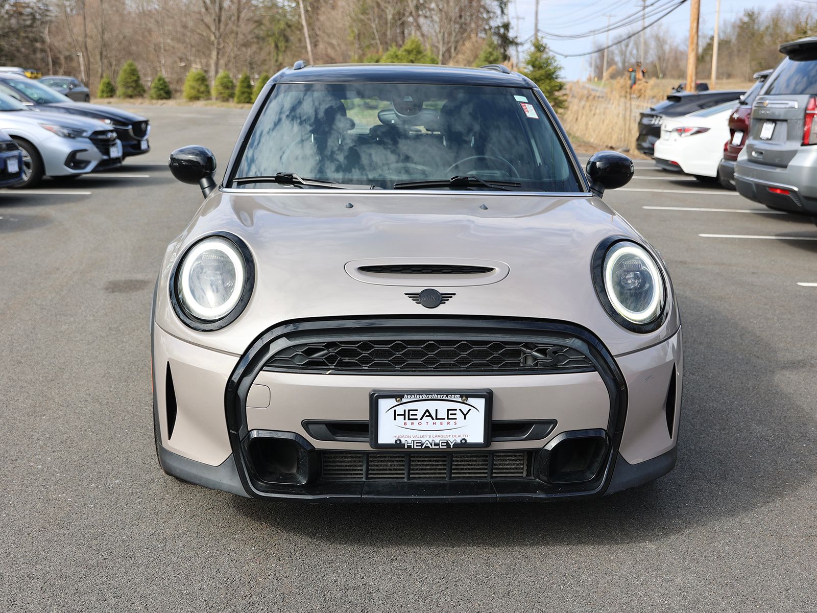 Used 2022 MINI Hardtop 4 Door S with VIN WMW53DK03N2R84982 for sale in Fishkill, NY
