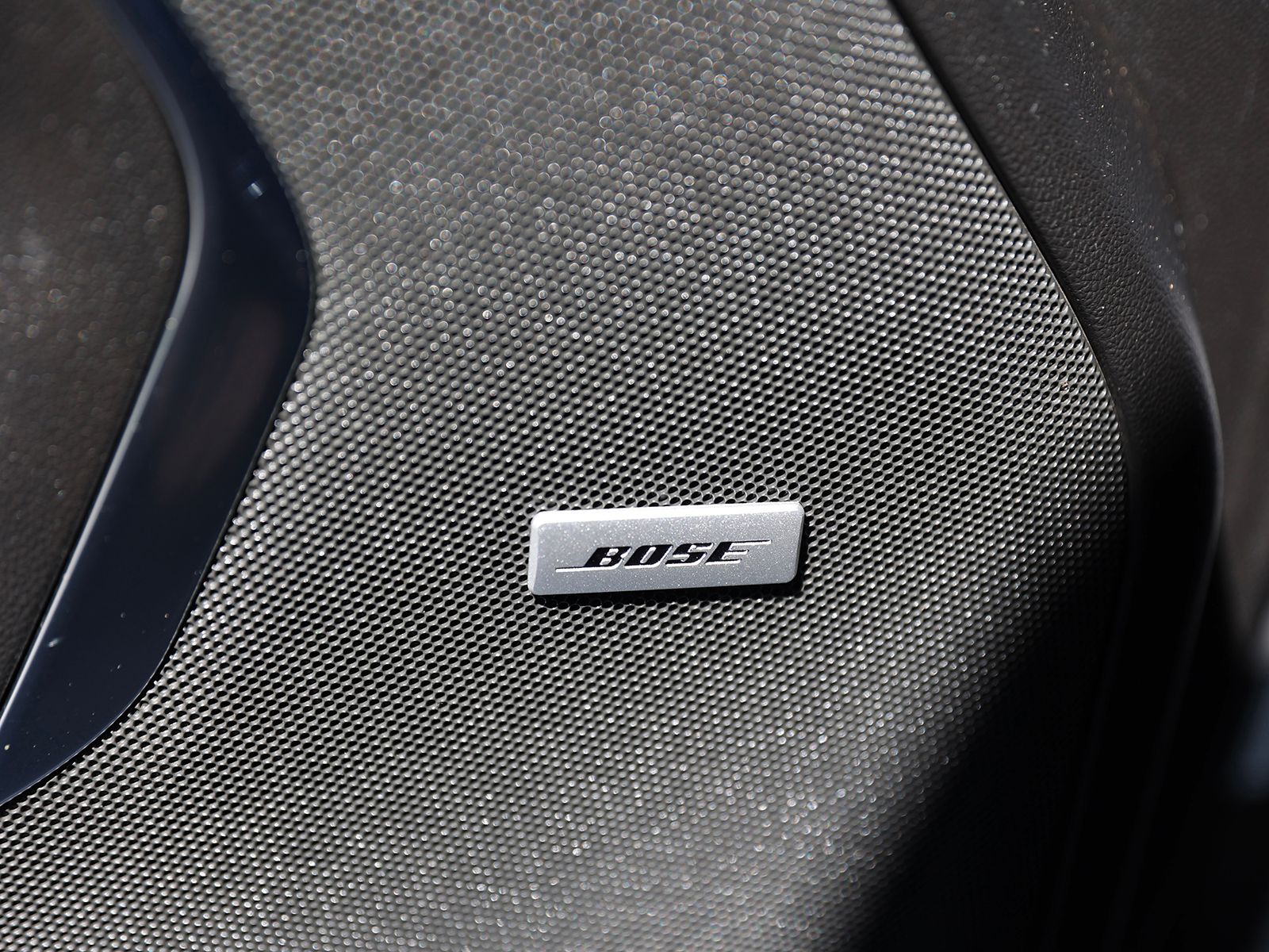 2023 Chevrolet Suburban Z71 - Photo 38