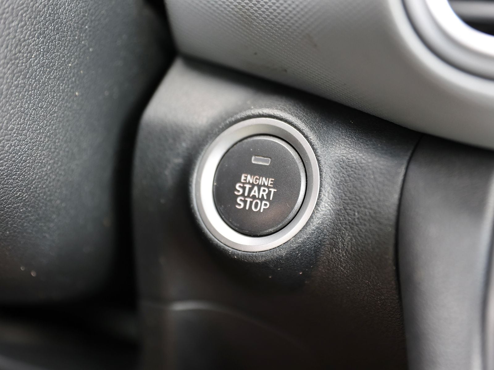 2021 Hyundai Kona Ultimate - Photo 32
