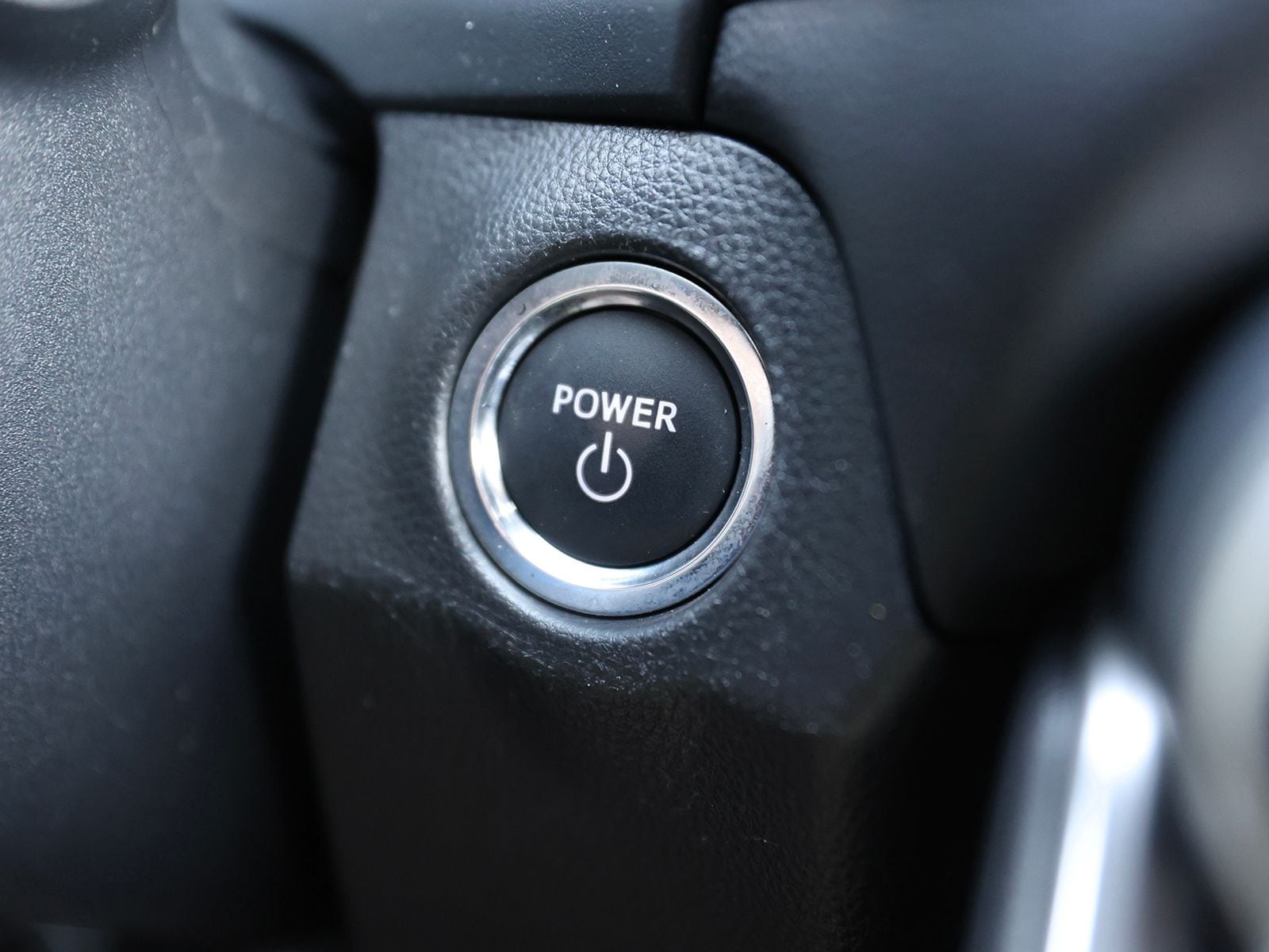 2023 Toyota RAV4 XSE - Photo 35
