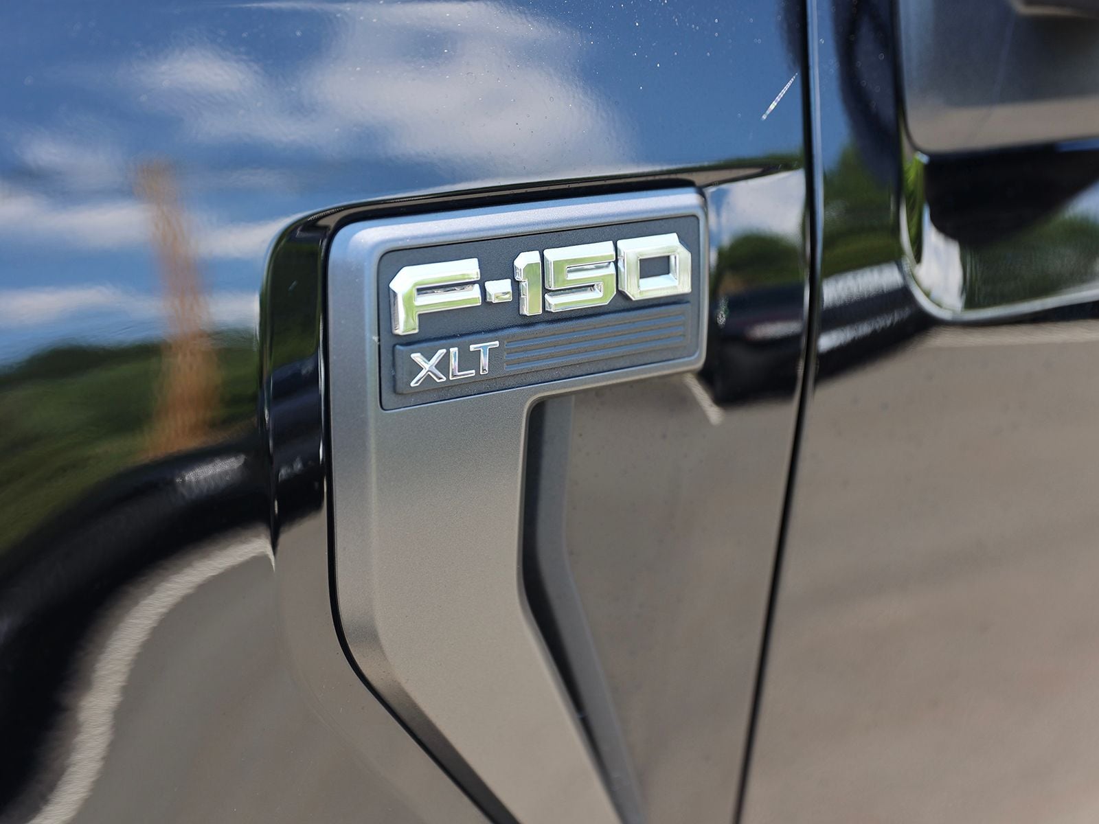 2023 Ford F-150 XLT - Photo 10