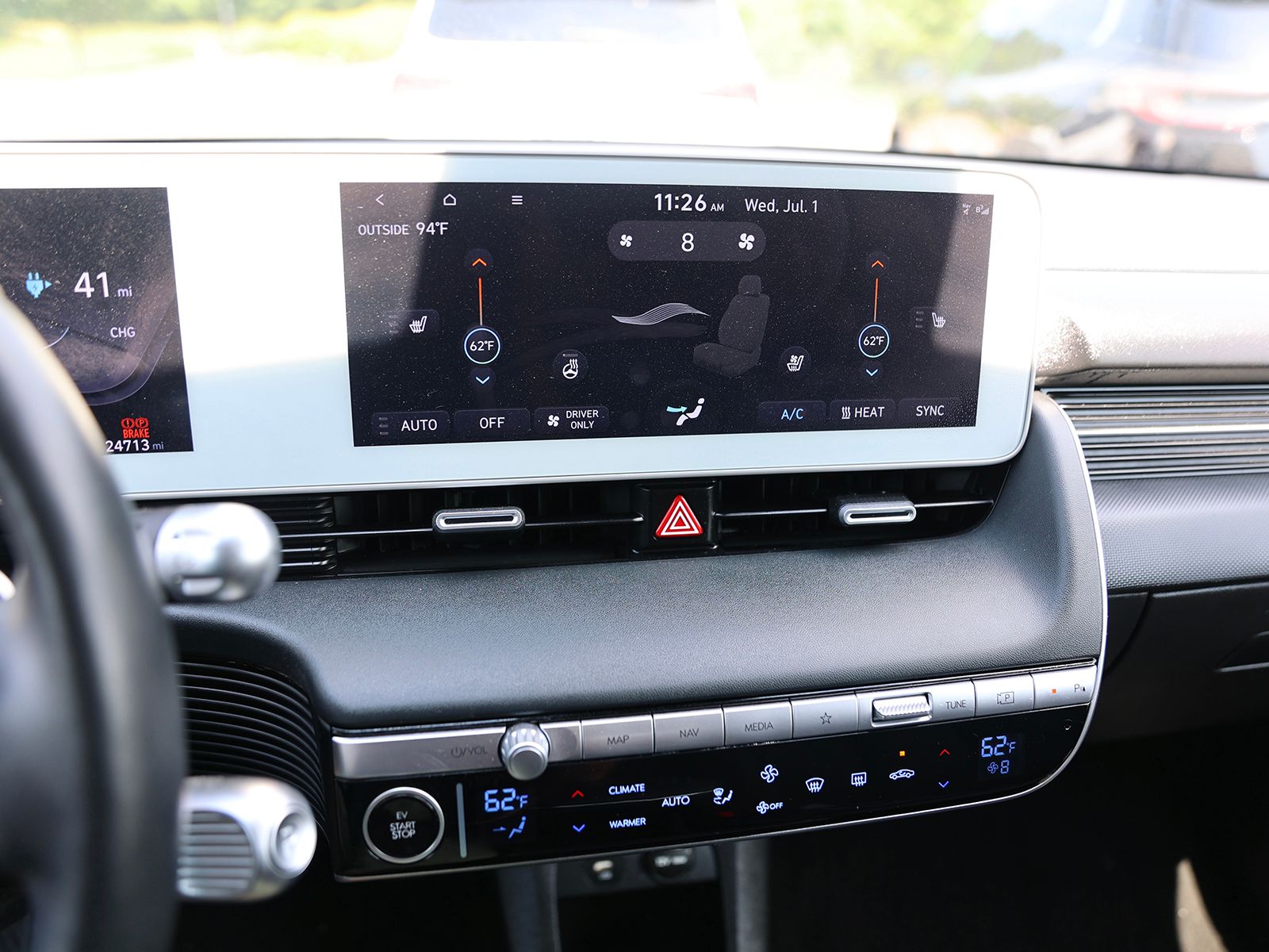 2024 Hyundai IONIQ 5 SEL - Photo 22