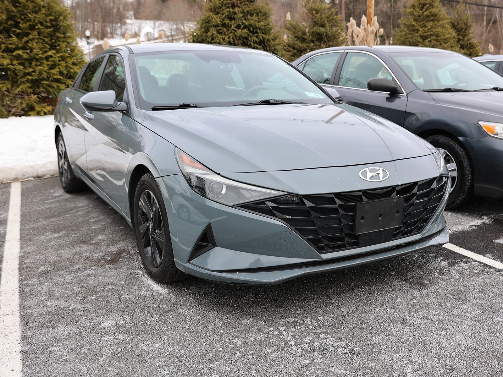 2021 Hyundai Elantra SEL's photo