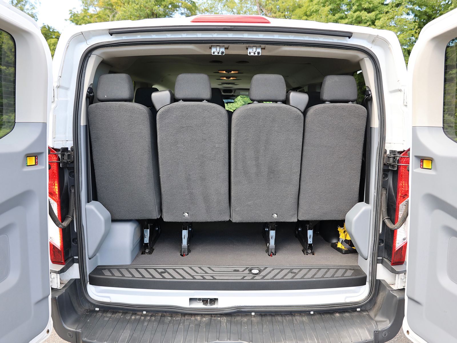 2016 Ford Transit XLT - Photo 13