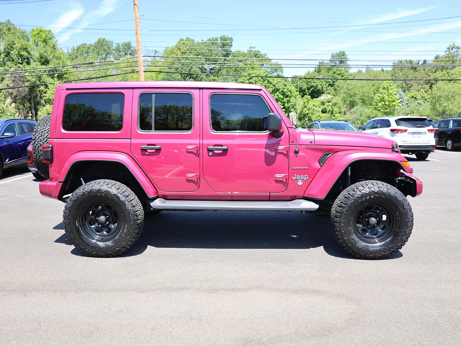 2021 Jeep Wrangler Unlimited Sahara 4XE - Photo 8