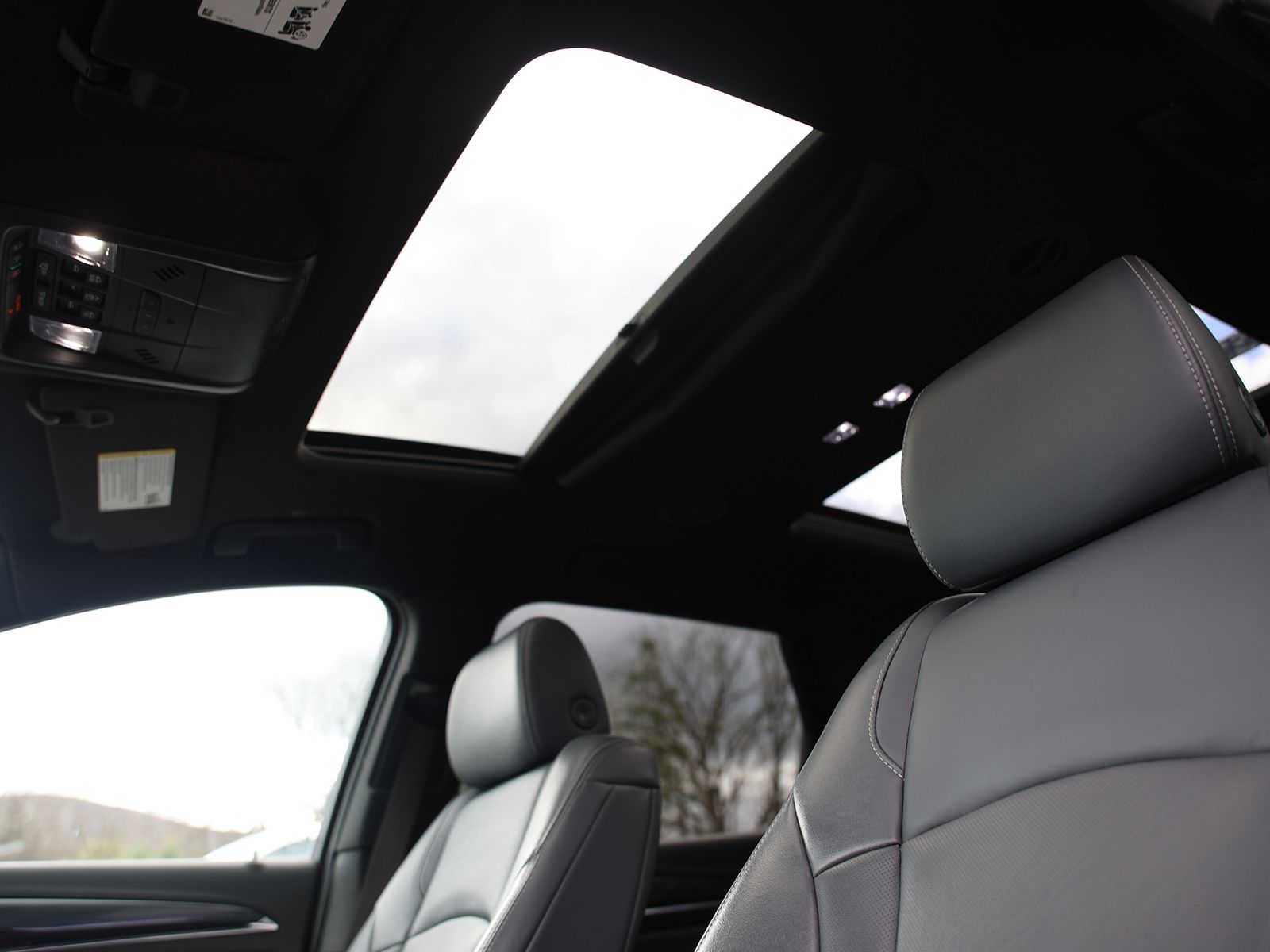 2022 Buick Enclave Premium - Photo 22