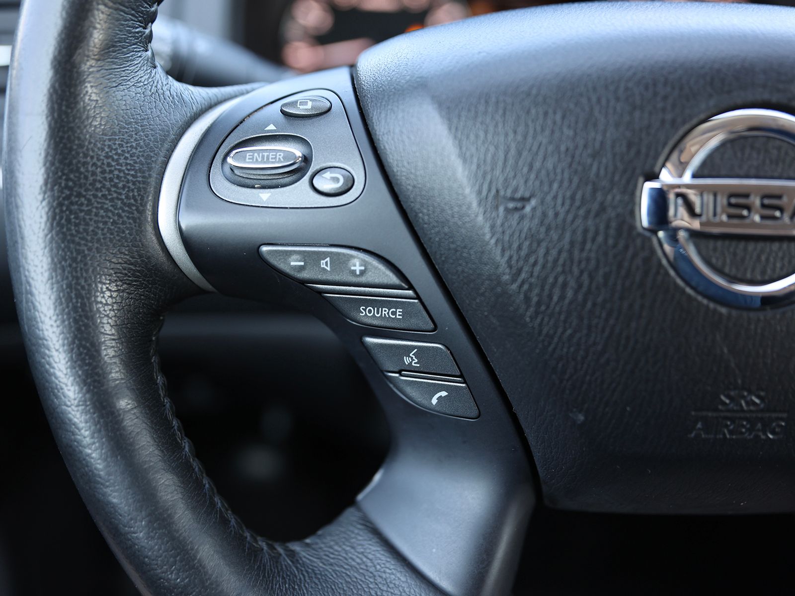 2018 Nissan Pathfinder SL - Photo 42
