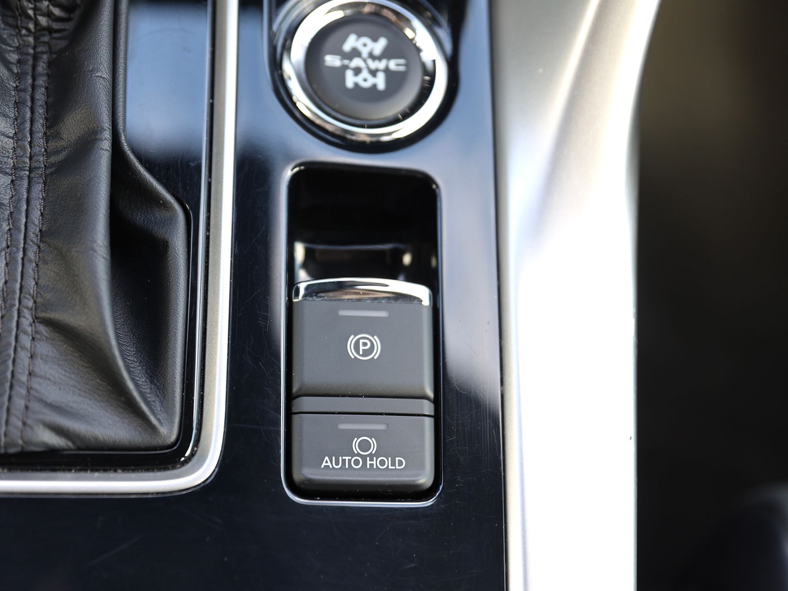 2024 Mitsubishi Eclipse Cross SE - Photo 33