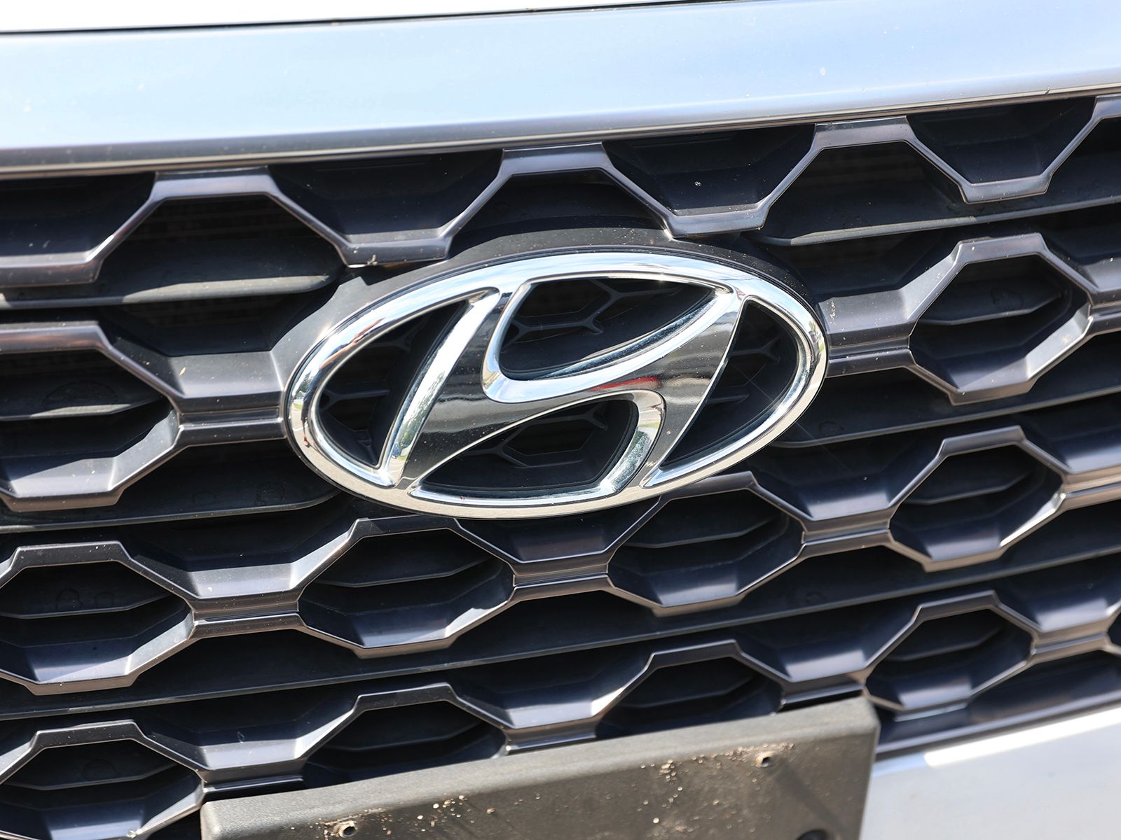 2019 Hyundai Santa Fe Limited - Photo 6