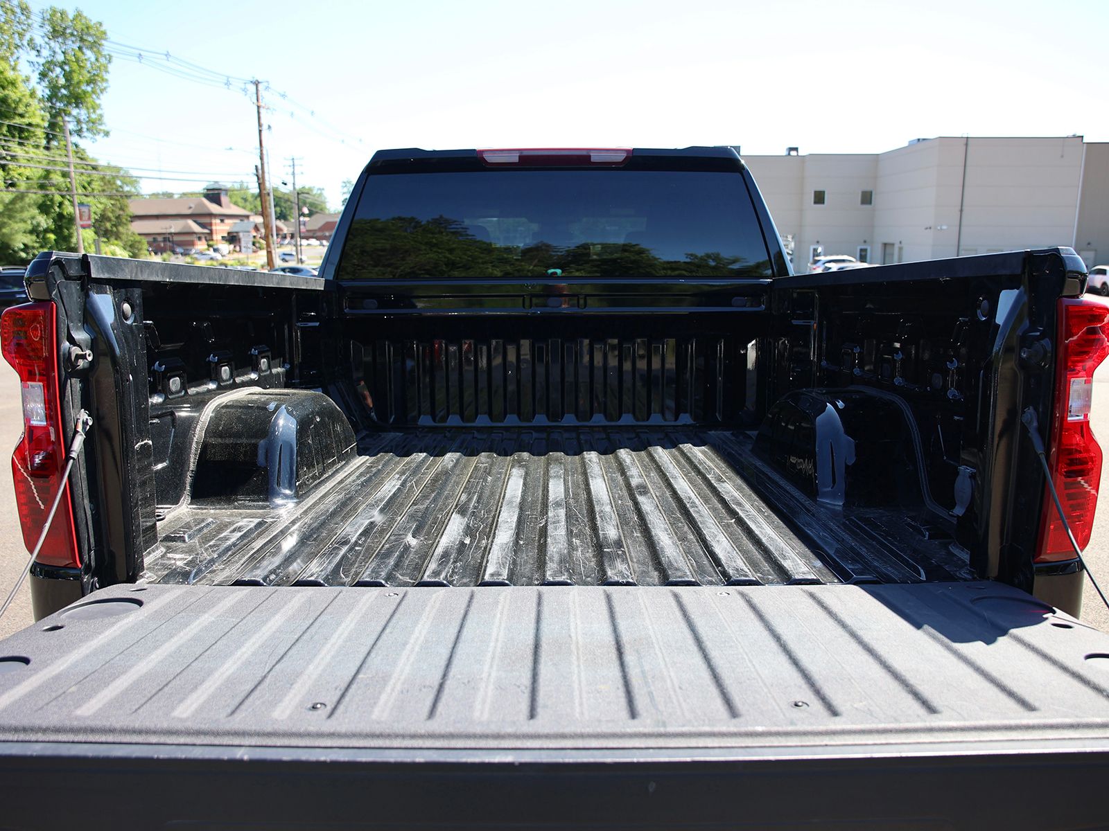 2024 Chevrolet Silverado 1500 LT - Photo 16