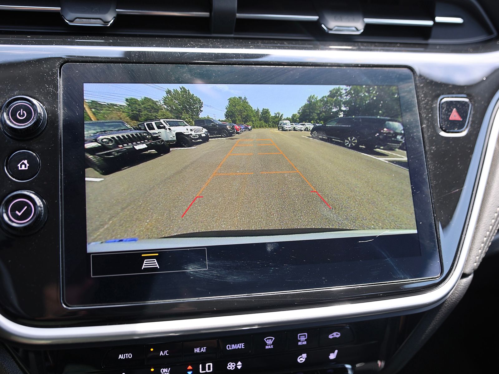 2023 Chevrolet Bolt EUV LT - Photo 25