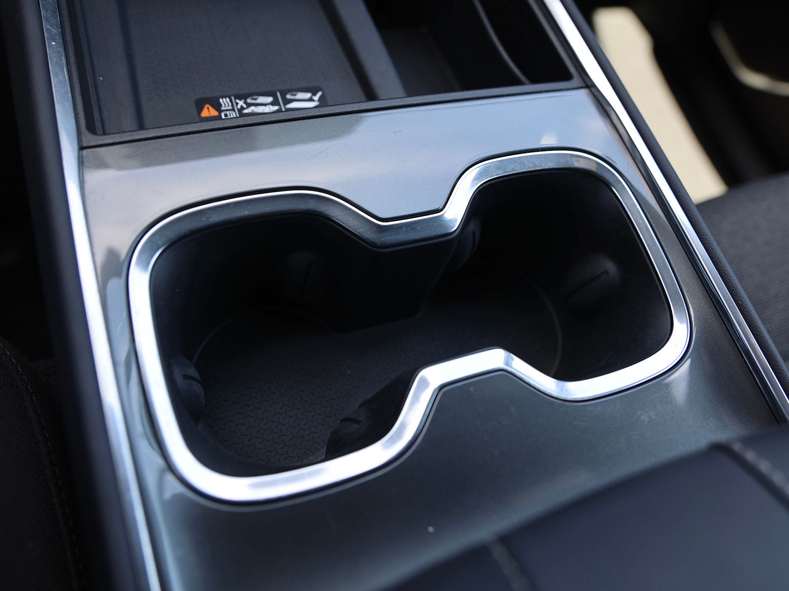 2025 GMC Acadia Elevation - Photo 30
