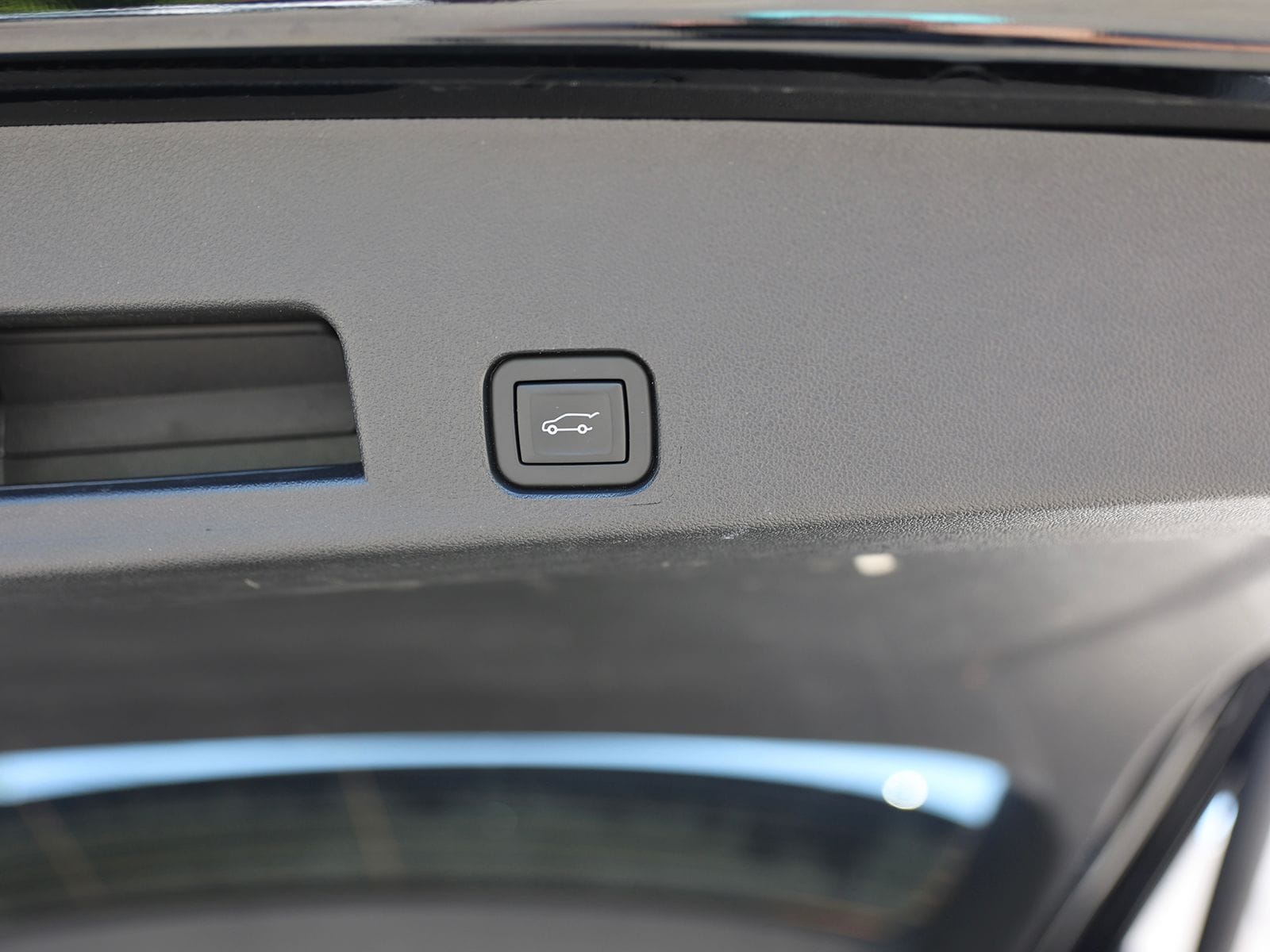 2025 GMC Acadia Elevation - Photo 15