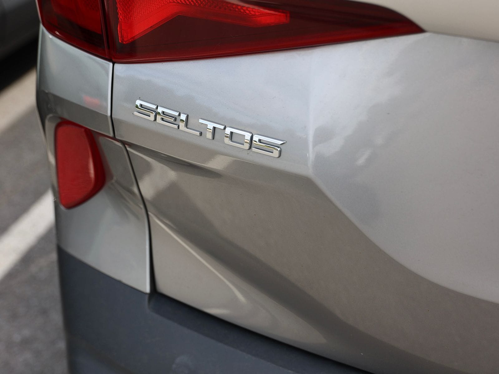 2021 Kia Seltos LX - Photo 8