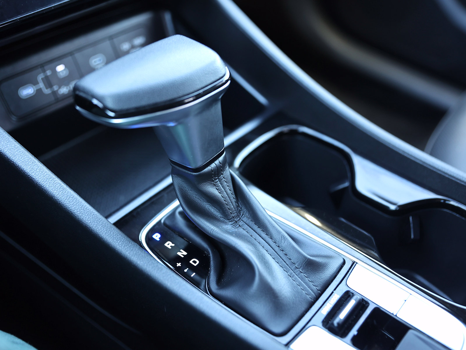 2025 Hyundai Santa Cruz SEL - Photo 29