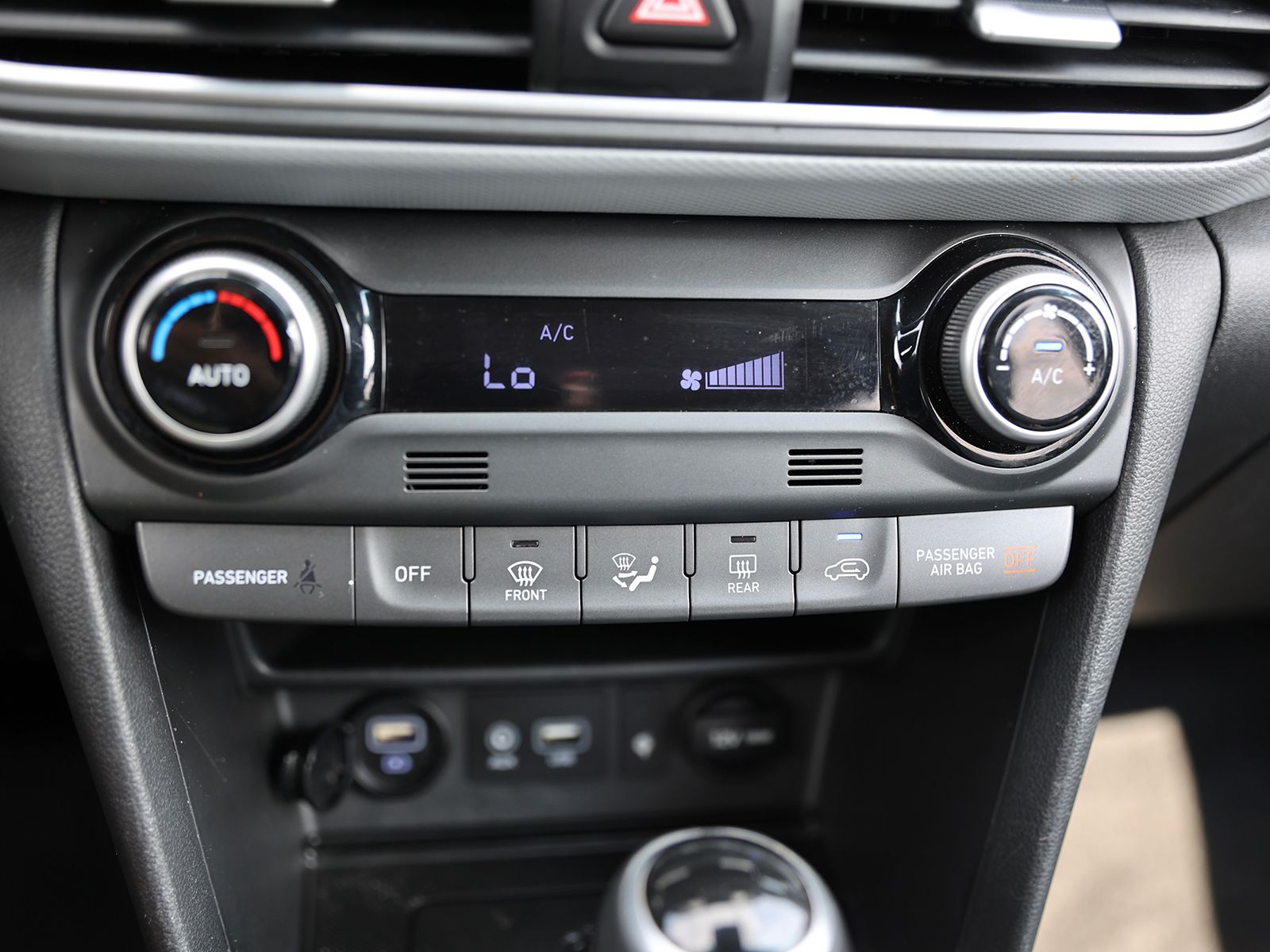 2021 Hyundai Kona Ultimate - Photo 24