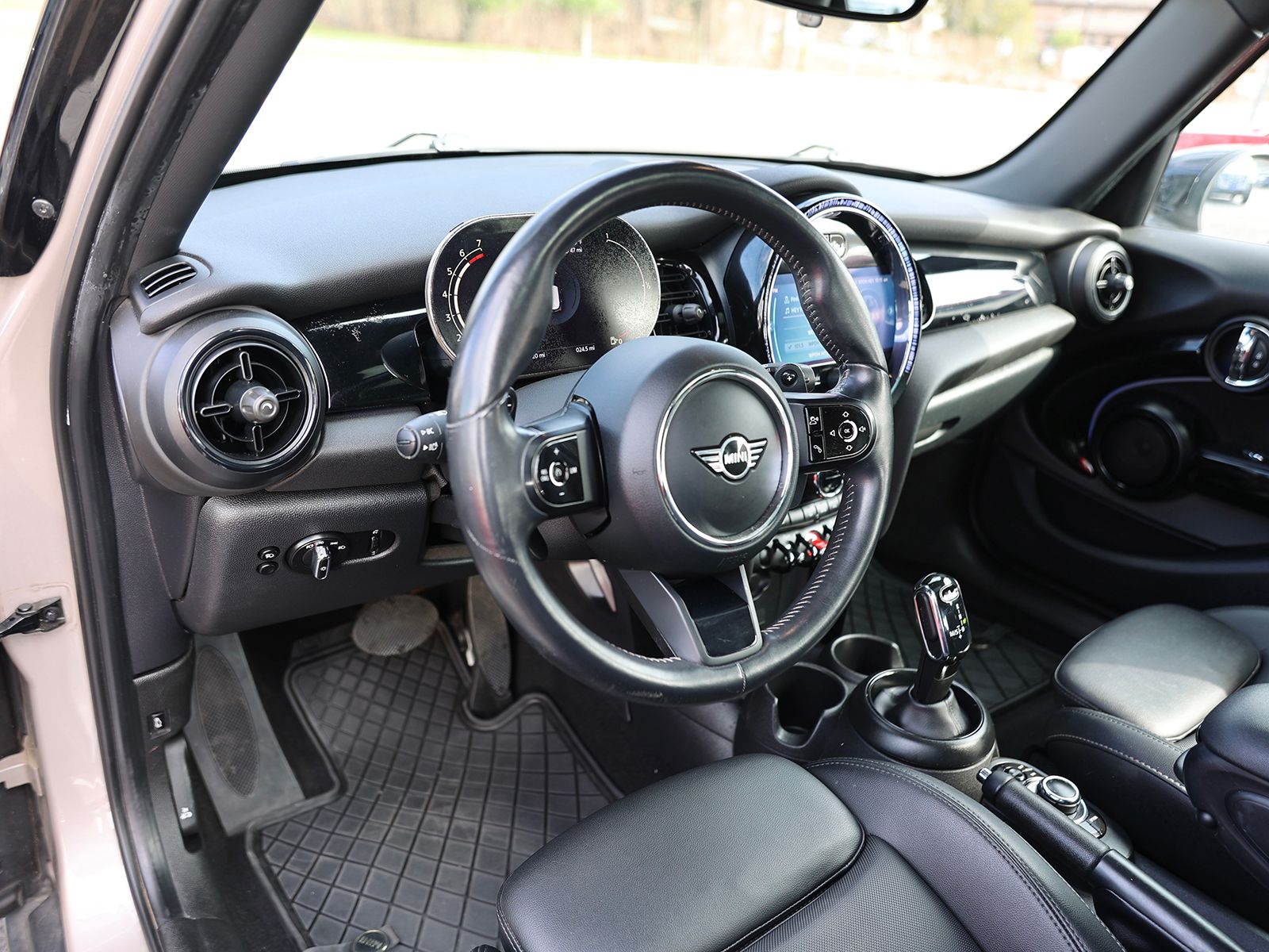 2022 MINI Hardtop 4 Door S - Photo 16