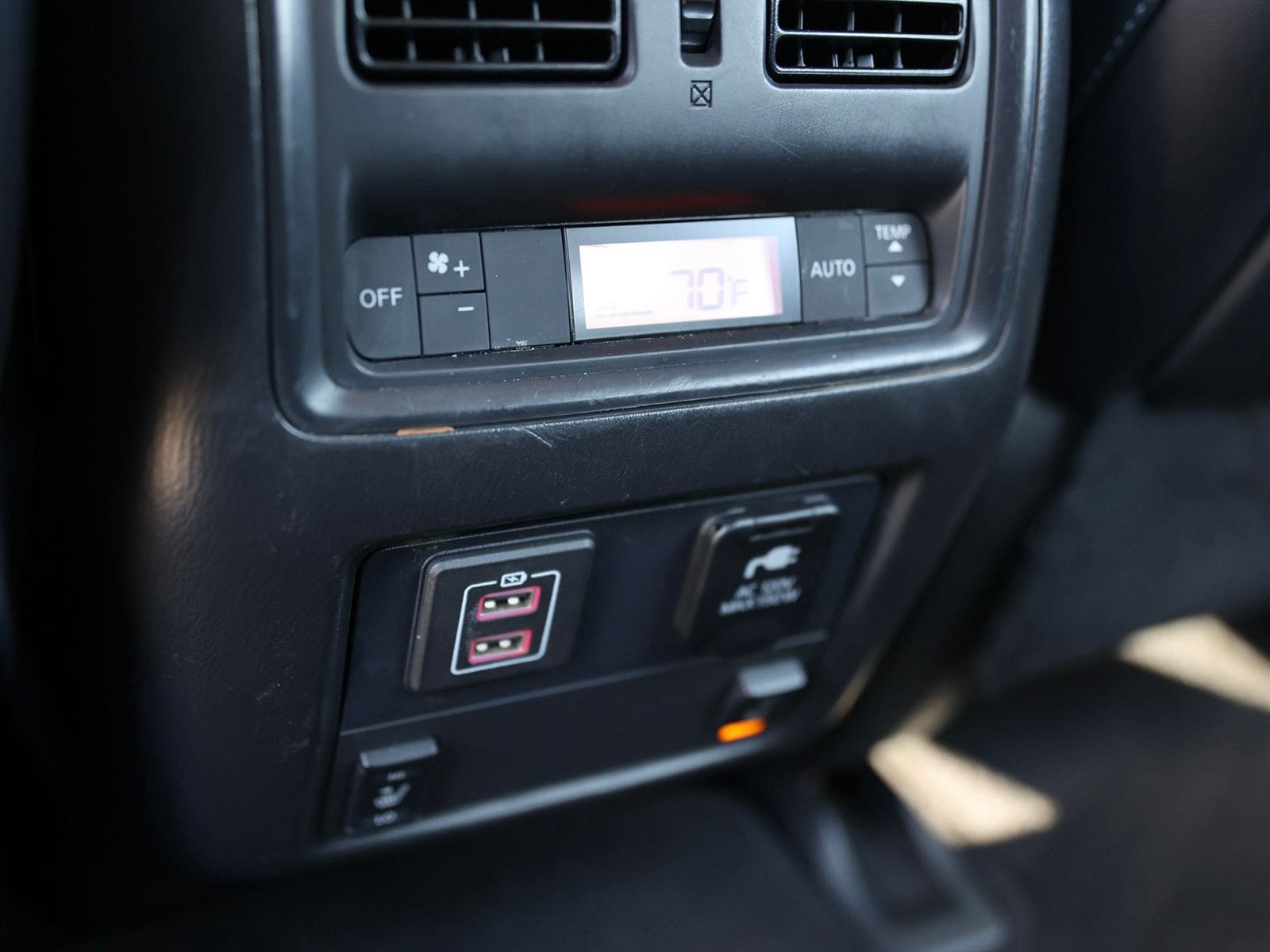 2018 Nissan Pathfinder SL - Photo 25