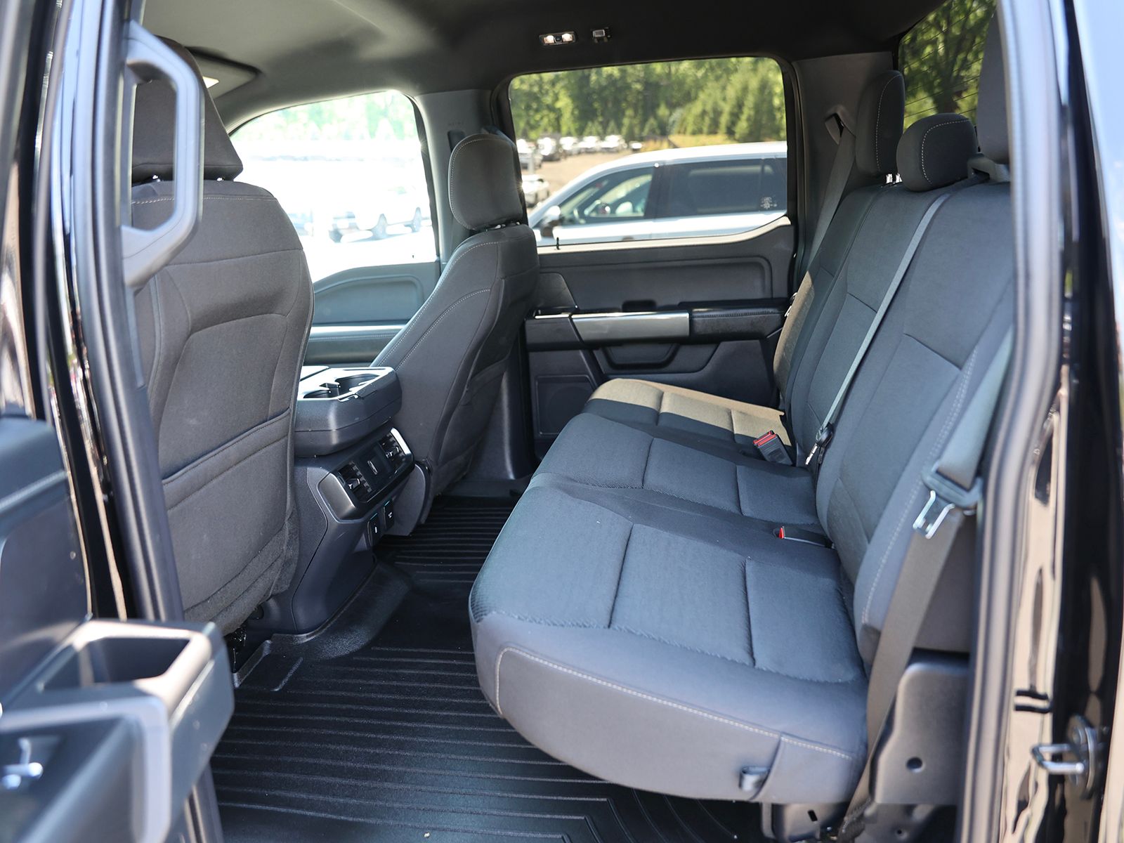 2023 Ford F-150 XLT - Photo 24