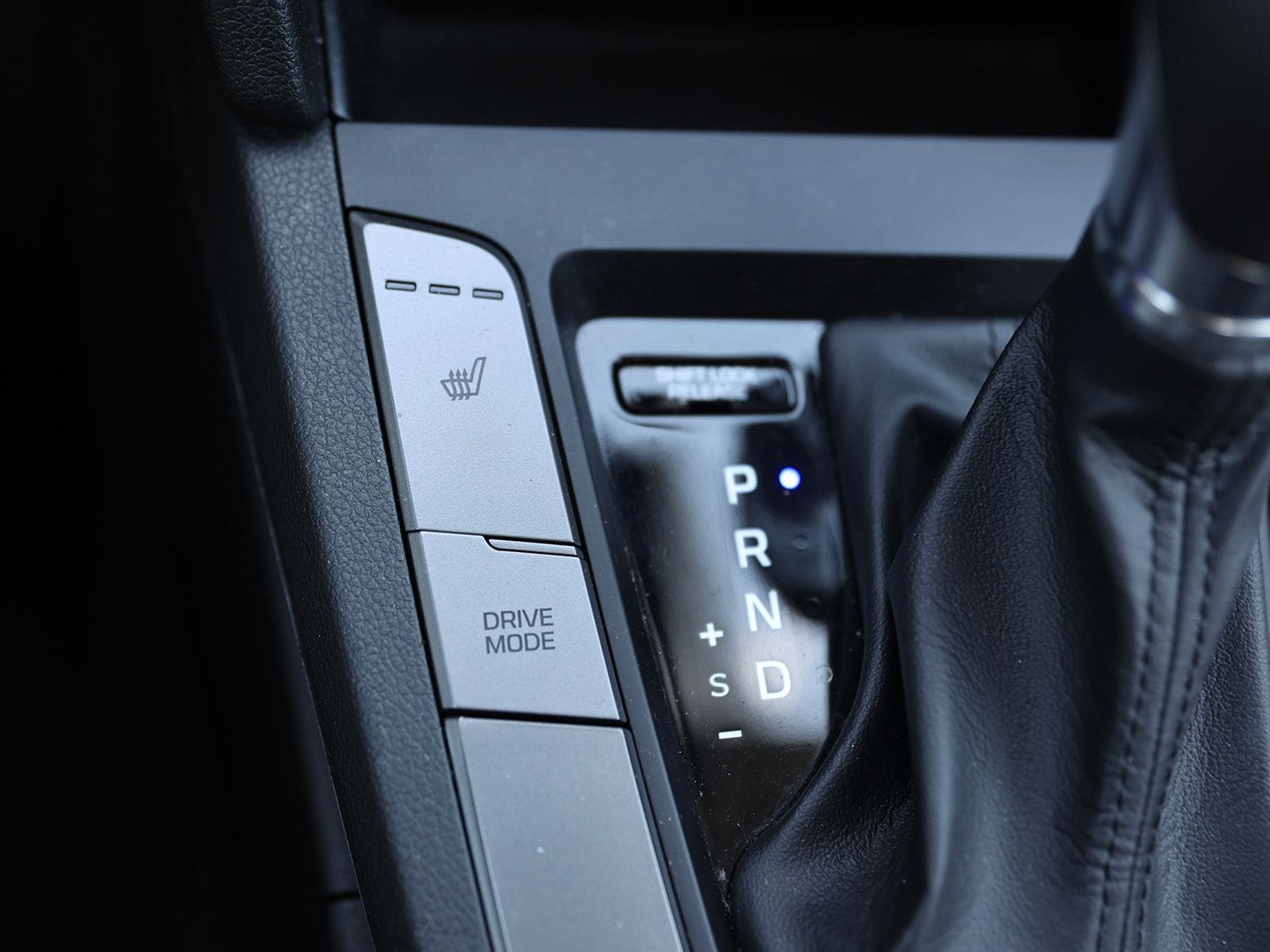 2020 Hyundai Elantra Value Edition - Photo 27