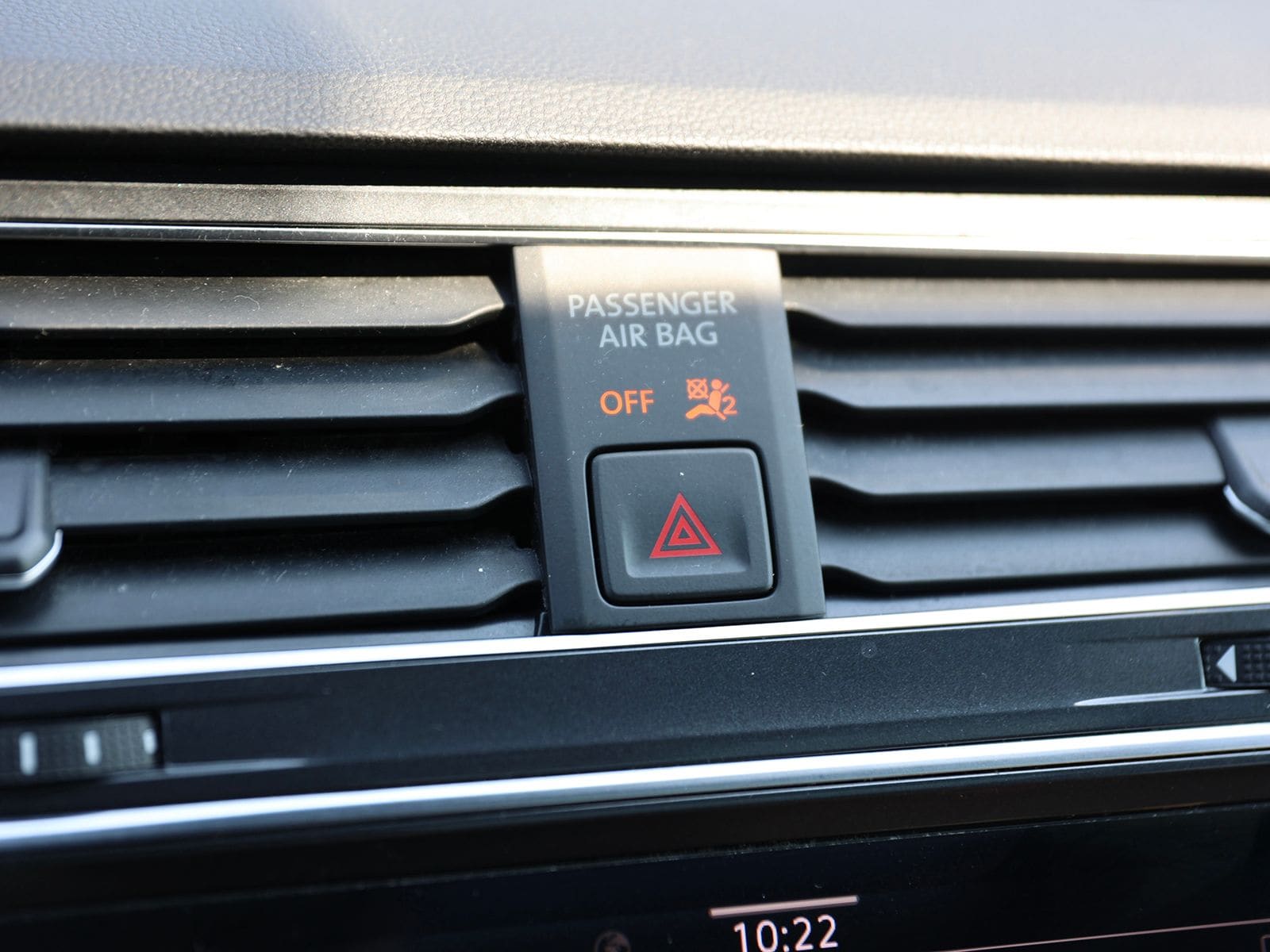 2022 Volkswagen Tiguan SE R-LINE BLACK - Photo 26