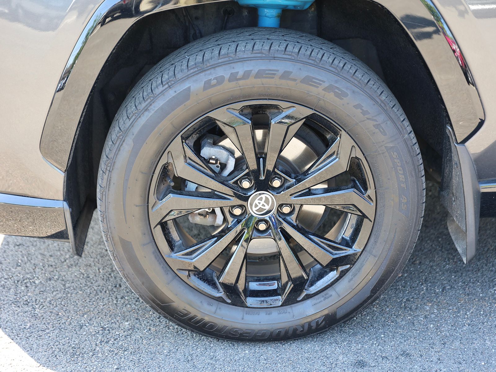 2023 Toyota RAV4 XSE - Photo 12