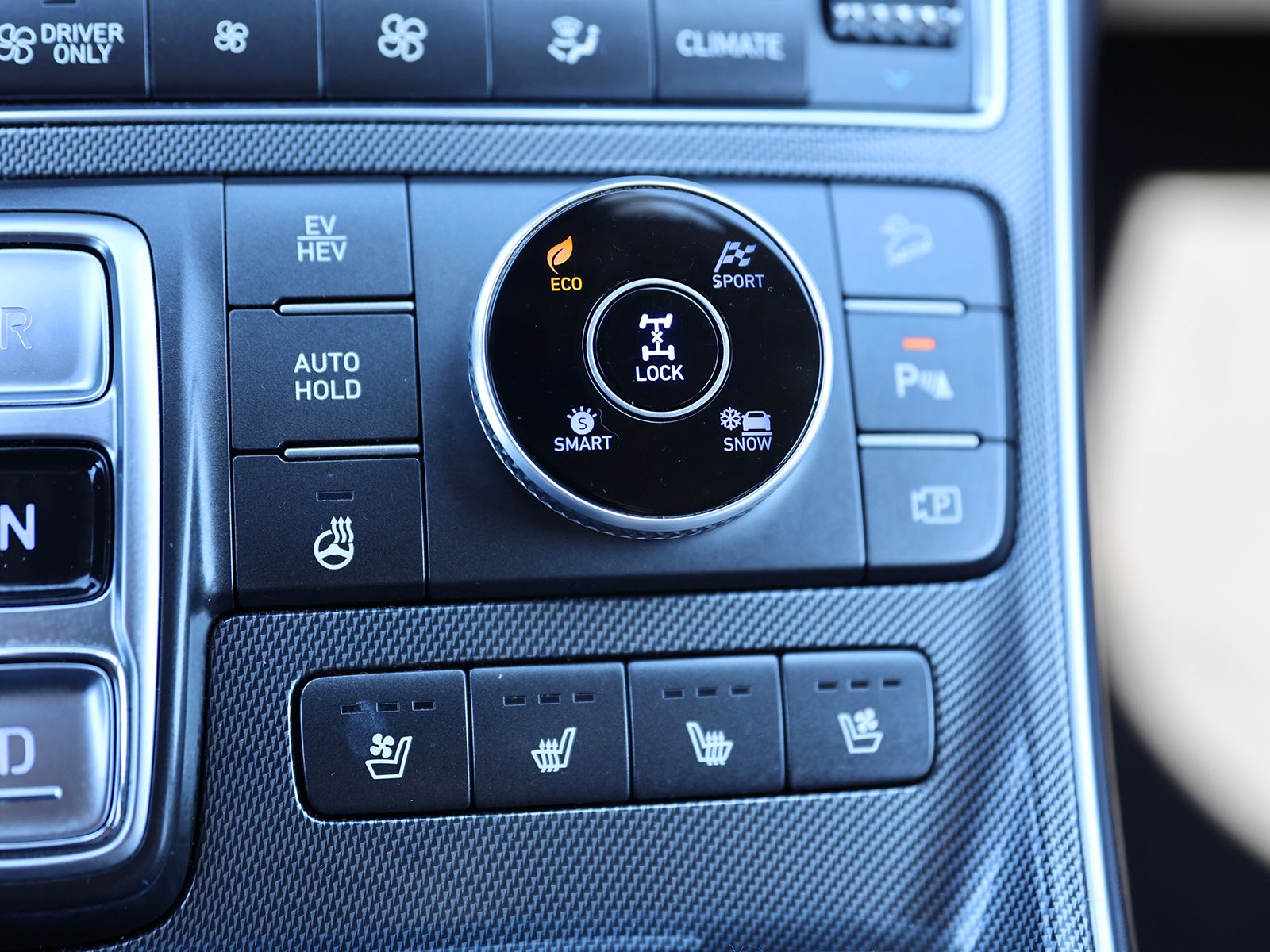 2023 Hyundai Santa Fe Limited PHEV - Photo 32