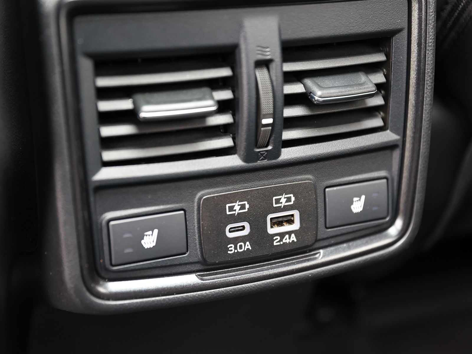 2025 Subaru Forester Touring - Photo 25