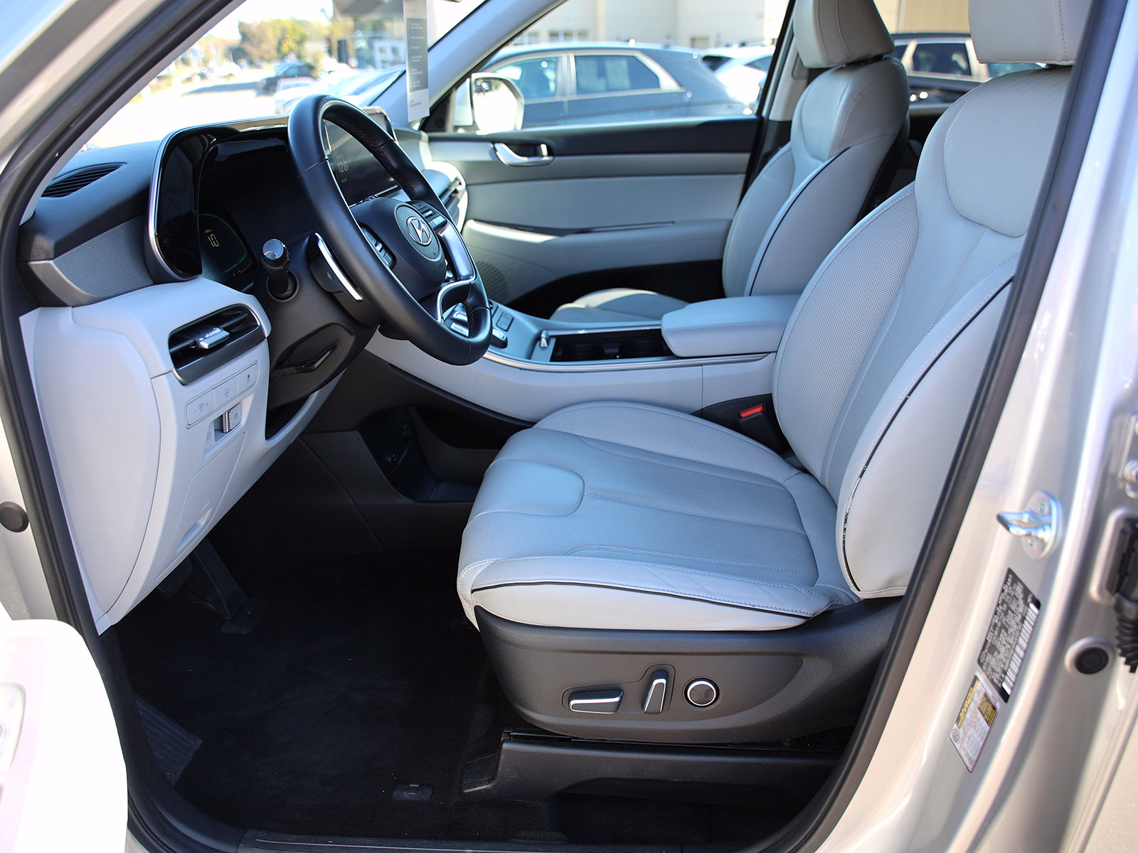 2024 Hyundai Palisade SEL - Photo 18