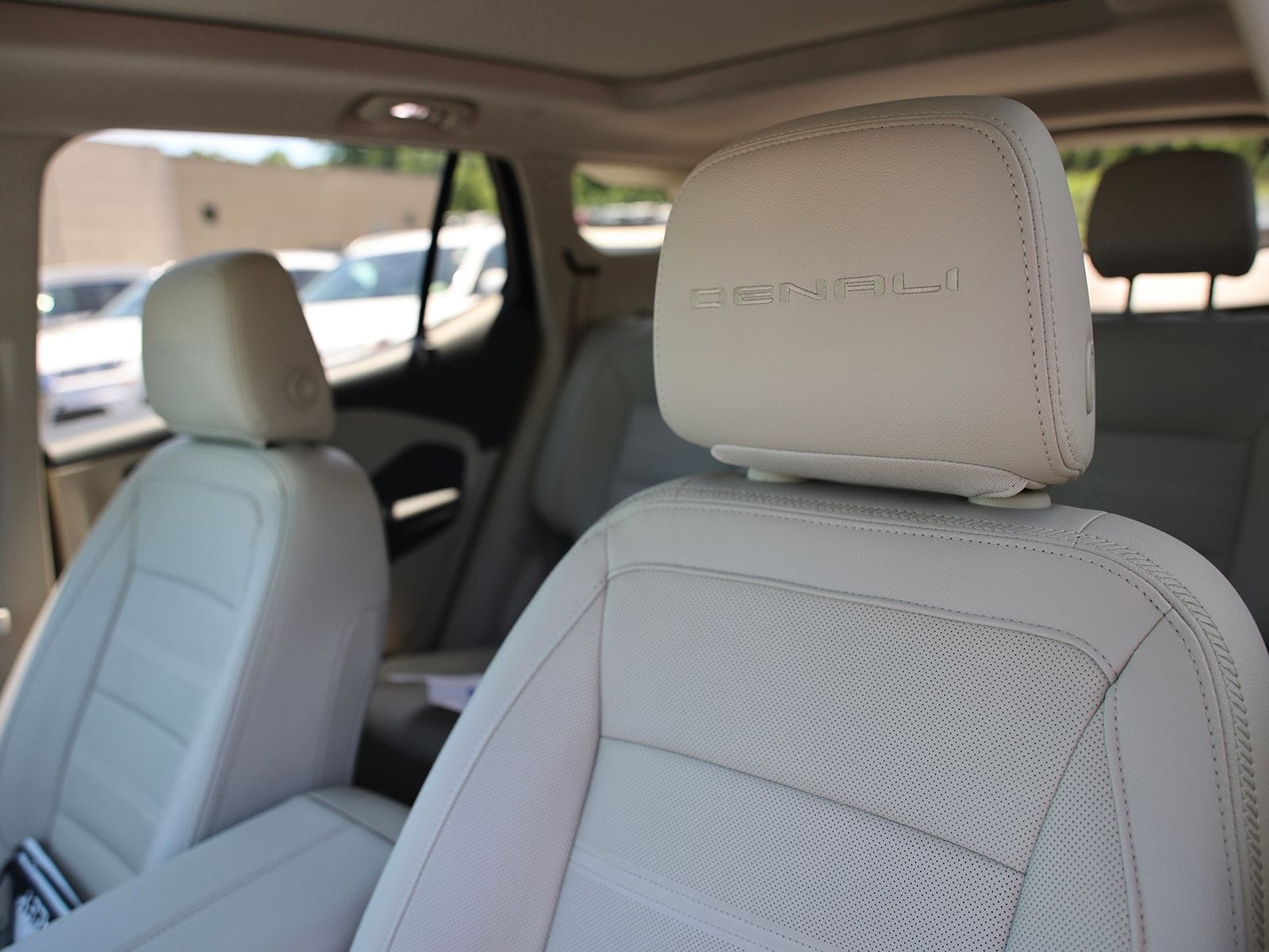2022 GMC Terrain Denali - Photo 18