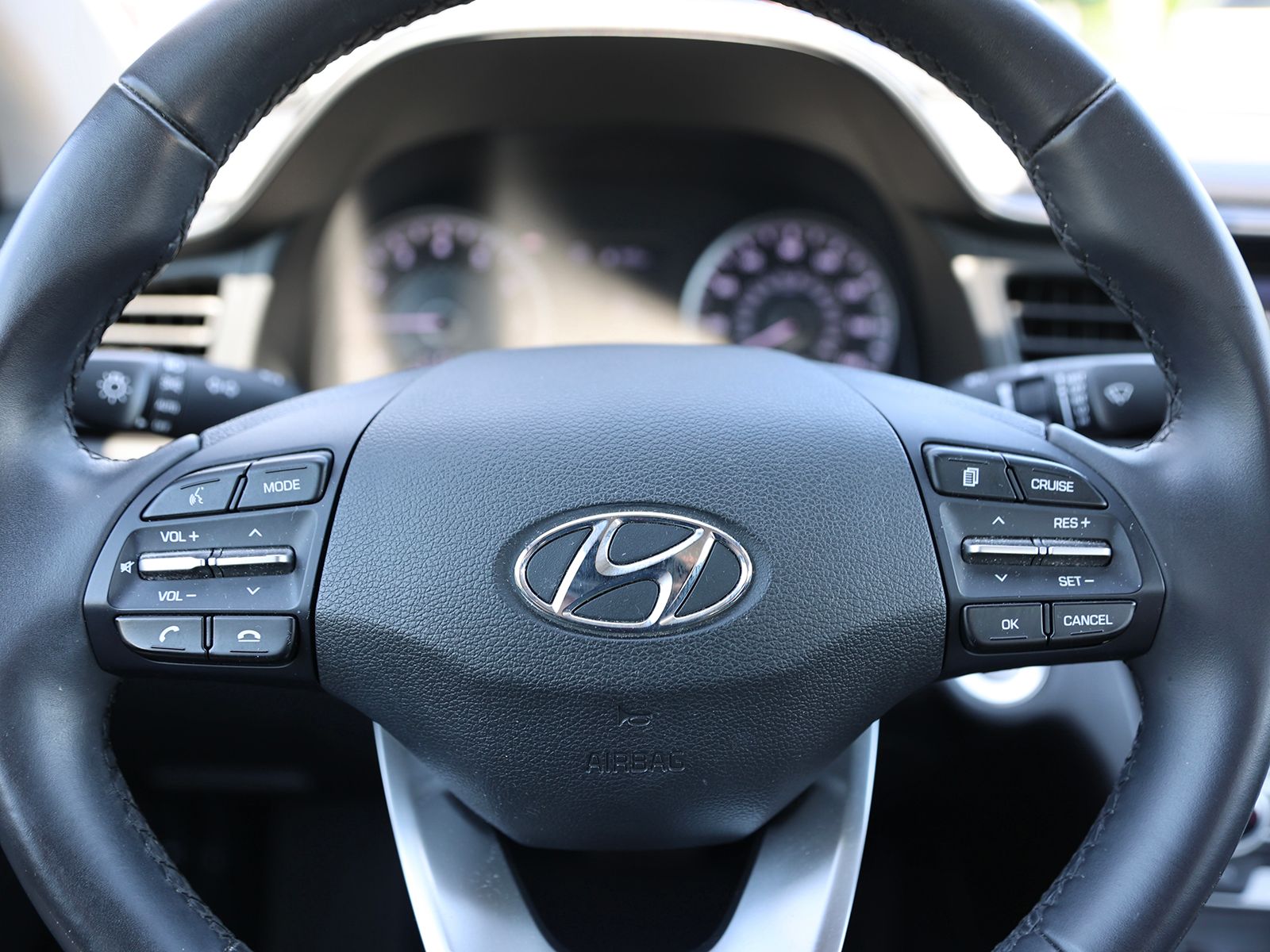 2020 Hyundai Elantra Value Edition - Photo 32