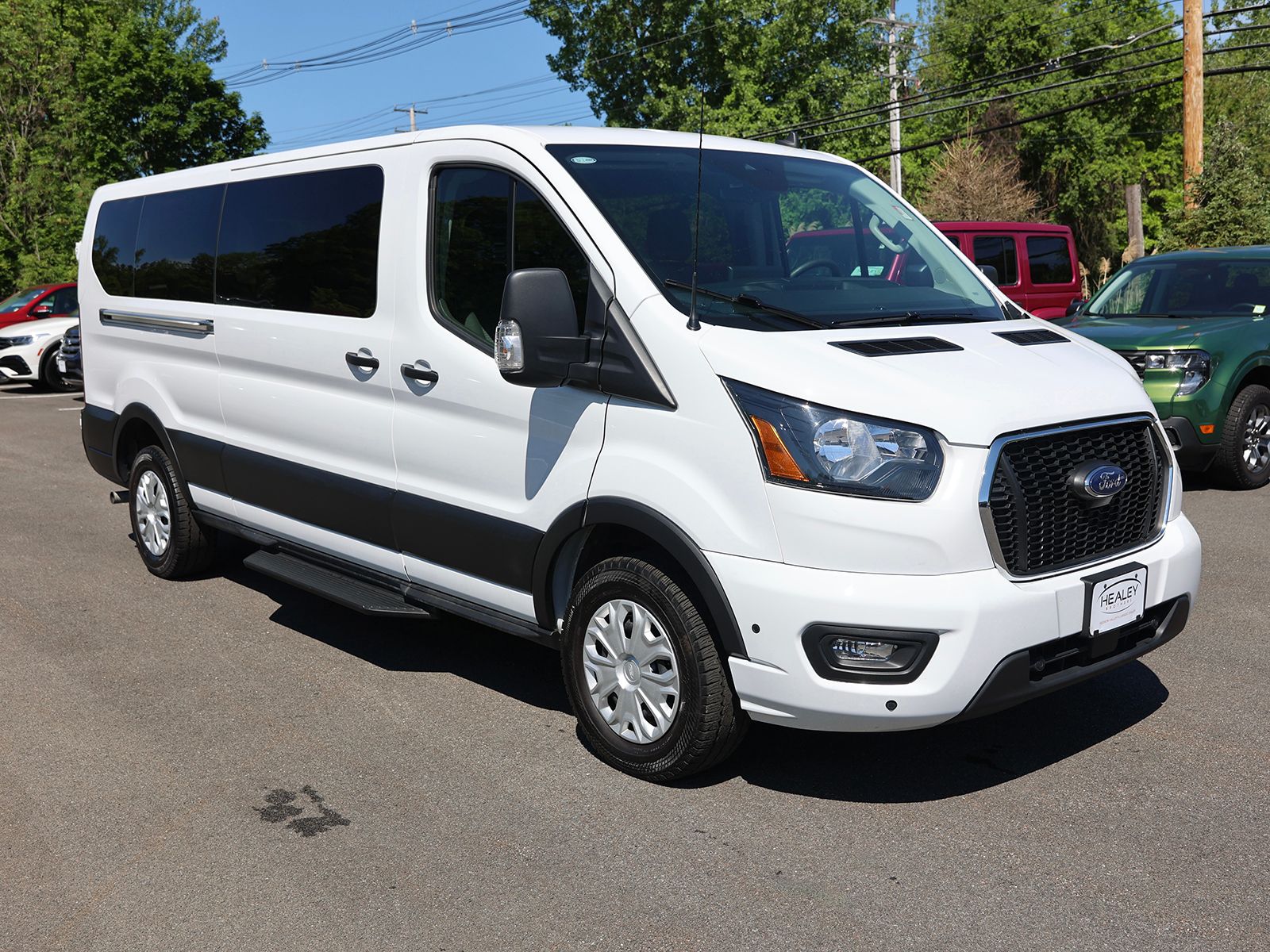 2025 Ford Transit 350 XLT Low Roof Sliding Pass. 148's photo