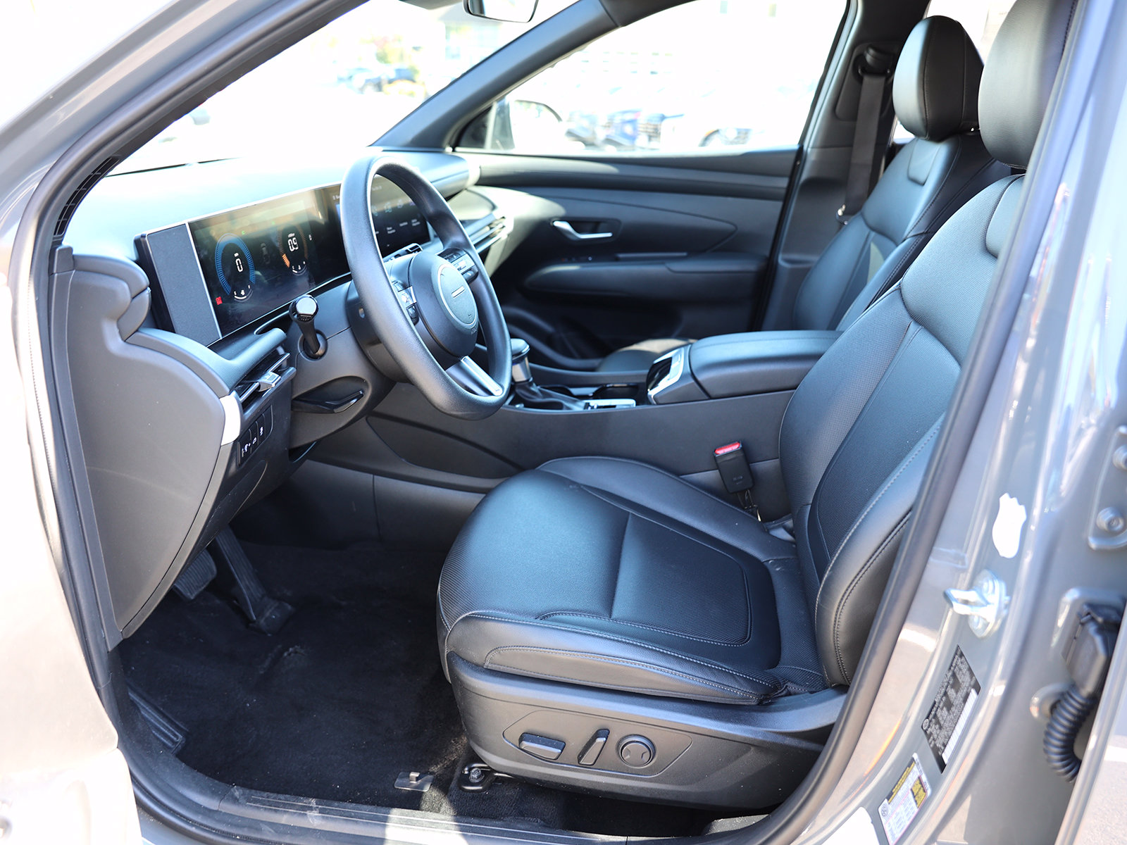 2025 Hyundai Santa Cruz SEL - Photo 16