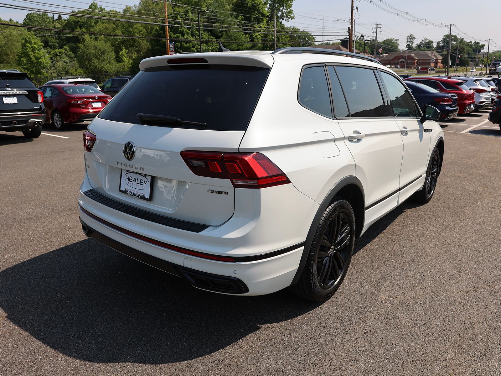 2022 Volkswagen Tiguan SE R-LINE BLACK - Photo 7