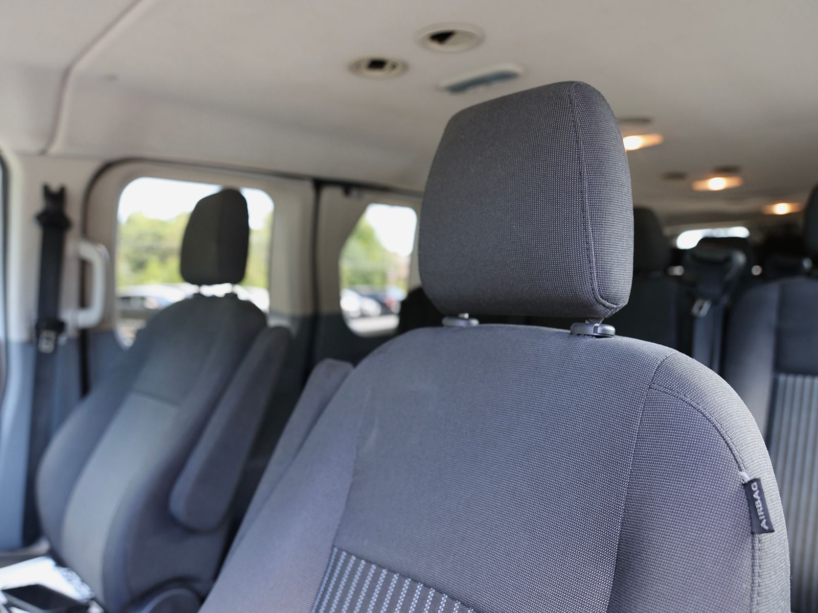 2016 Ford Transit XLT - Photo 17