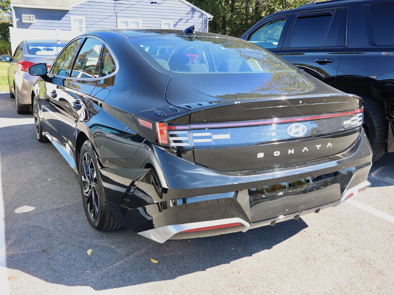 2024 Hyundai Sonata SEL photo 2