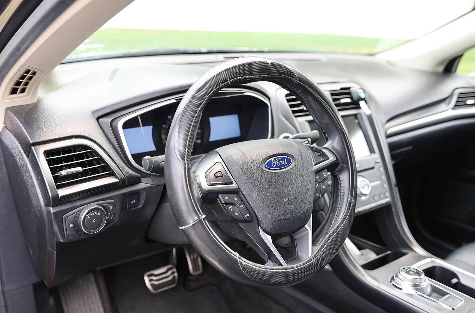2017 Ford Fusion Titanium - Photo 10