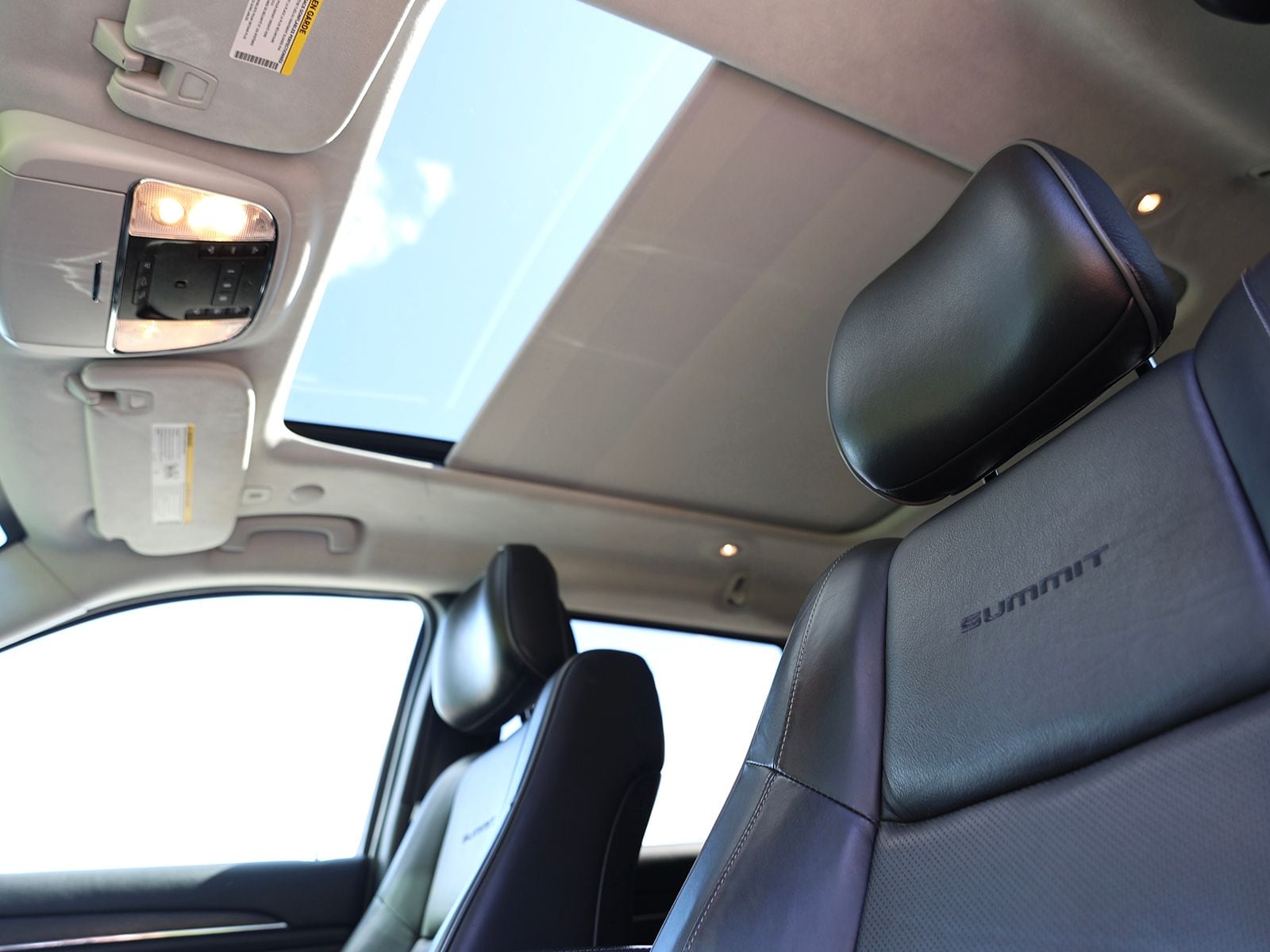 2021 Jeep Grand Cherokee Summit - Photo 21