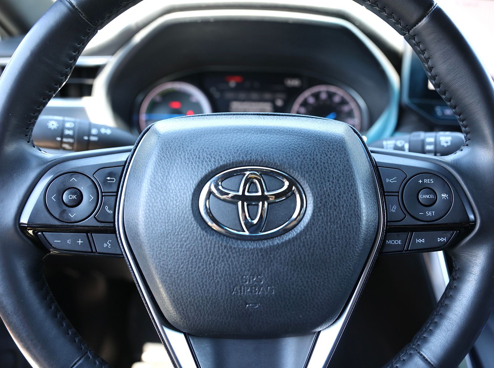 2024 Toyota Venza XLE - Photo 35