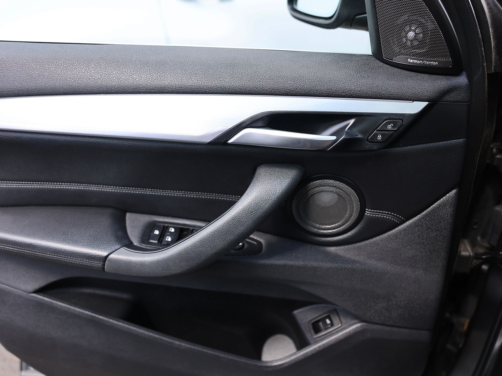 2019 BMW X1 28i - Photo 37
